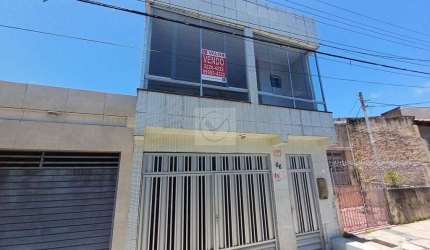Excelente Casa a Venda no Bairro 18 do Forte