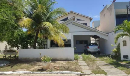CASA DUPLEX COM 4/4, SENDO 3 SUÍTES NO COND. ROTA DO SOL - BAIRRO ARUANA