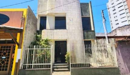 Ponto Comercial Estratégico na Av. Augusto Maynard!