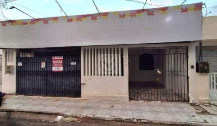 Aluguel de Casa Comercial no Bairro Luzia – Aracaju/SE