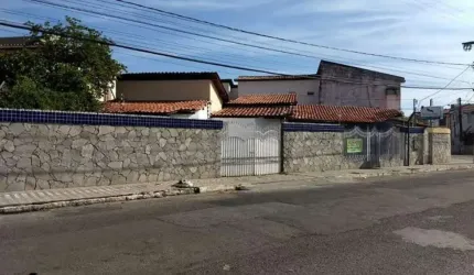 Casa Comercial à venda, 5 quartos, 3 suítes, 1 vaga, Grageru - Aracaju/SE