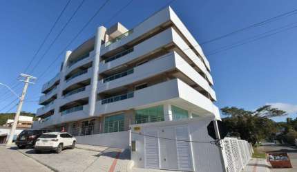 APARTAMENTO COM 3 DORMITÓRIOS
