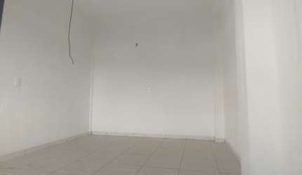Alugo apartamento dulplex com um qto em Petropolis