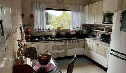 Casa com 3 dormitórios à venda por R$ 590.000 - Jardim Carambeí - São Roque/SP