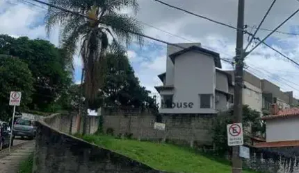 Terreno à venda, 370 m² por R$ 730.000 - Centro - São Roque/SP