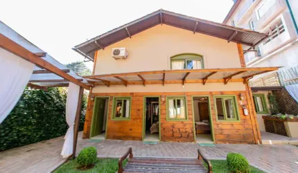 Pousada à venda no Bairro Centro com 300 m² de área privativa