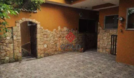 Sobrado com 4 dormitórios, 190 m² - venda por R$ 1.300.000,00 ou aluguel por R$ 4.703,70/mês - Vila Valparaíso - Santo André/SP