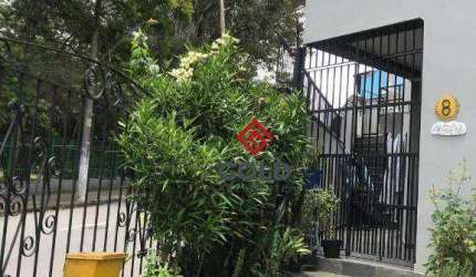 Sobrado com 3 dormitórios à venda, 140 m² por R$ 800.000 - Parque Jaçatuba - Santo André/SP