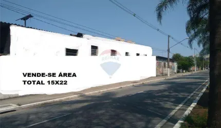 Oportunidade de Investimento -Terreno comercial de alto potencial, área privilegiada., 15x22 metros