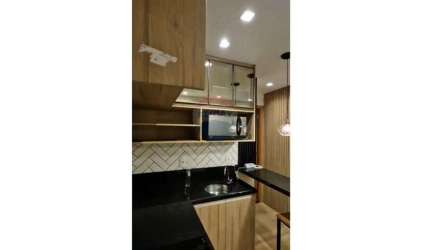 Studio mobiliado para locação no Condomínio Via Alameda – Andar alto com vista para o bosque!