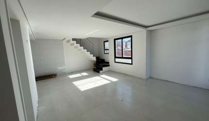 Belíssimo sobrado no Atuba 128m² 3 quartos 1 suíte
