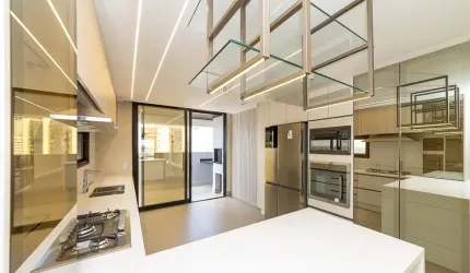 Apartamento duplex próximo ao clube curitibano