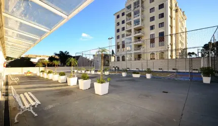 Lindo apartamento no Cristo Rei. Oportunidade.