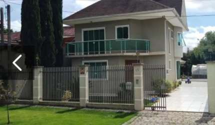 Linda casa no Bacacheri com Jardim Social. Melhor oportunidade de casa