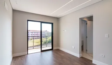 Linda casa em condomínio fechado 320m2 privativos