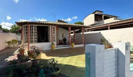 CASA À VENDA 2 SUÍTES EM STELLA MARES PISCINA SALVADOR BA
