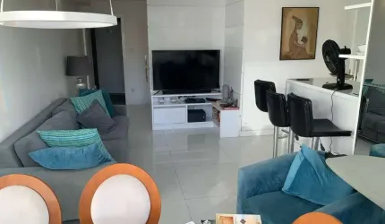 Apartamento à Venda em Ondina, Salvador-BA: 1 Quarto, 1 Suíte, 1 Sala, 1 Banheiro, 1 Vaga - Invista, Venda ou Alugue!
