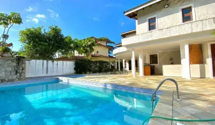 Casa com 4 dormitórios à venda, 500 m² por R$ 2.200.000 - Balneário Cidade Atlântica - Guarujá/SP