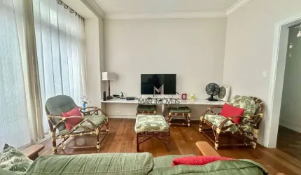 Apartamento a 60 metros da praia das Pitangueiras no Guarujá!