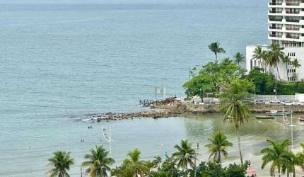 Apartamento á venda e locação anual  com vista parcial ao mar !!!