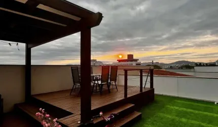 Apartamento com 3 quartos à venda na Avenida Atlântica, 332, Jardim Atlântico, Florianópolis por R$ 1.650.000
