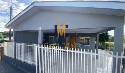 Linda Casa a Venda no Bairro Novo Horizonte