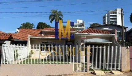 Sobrado Semi mobiliado em um lugar tranquilo e um excelente padrão de acabamento