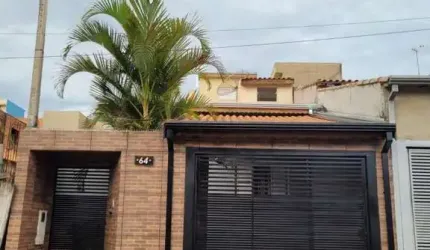 Casa para Venda em Tatuí, Jardim Residencial Santa Cruz, 2 dormitórios, 1 suíte, 2 banheiros, 1 vaga