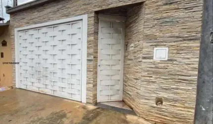 Casa para Venda em Tatuí, Jardim Mantovani, 2 dormitórios, 1 banheiro, 2 vagas