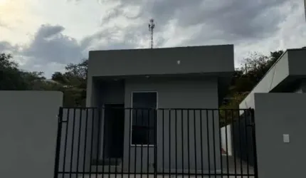 Casa para Venda em Tatuí, Jardim Paulista, 2 dormitórios, 1 banheiro, 2 vagas