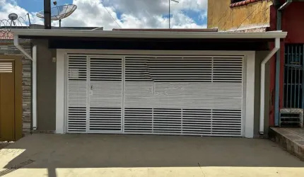 Casa para Venda em Tatuí, Jardim Planalto, 3 dormitórios, 2 banheiros, 2 vagas