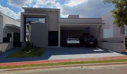 Casa no Condomínio Lagos D`Icarai