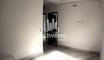 Casa de 2 dorm em Condomínio com Piscina e Área Gourmet no Maracanã