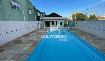 Casa à venda, 5 quartos no bairro Marapé em Santos