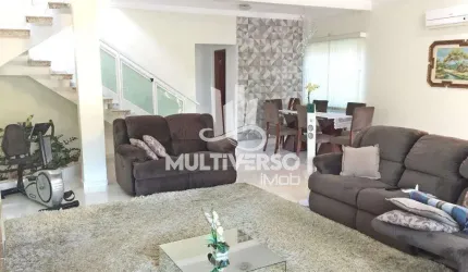 Sobrado com 4 suítes à venda, 232 m² por R$ 1.400.000 - Balneário Flórida - Praia Grande/SP