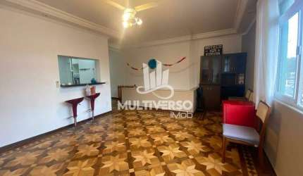 Casa à venda, 3 quartos no bairro Marapé em Santos