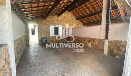 Casa à venda, 3 quartos no bairro Guilhermina em Praia Grande