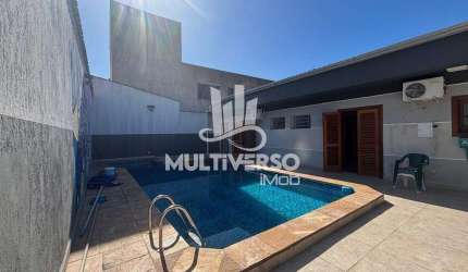 Casa à venda, 3 quartos no bairro Canto do Forte em Praia Grande