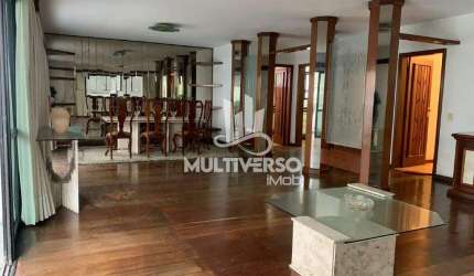 APARTAMENTO AMPLO DE 3 SUÍTES COM A MELHOR LOCALIZAÇÃO DE SANTOS!!!