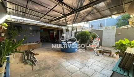 Casa à venda, 5 quartos no bairro Estuário em Santos