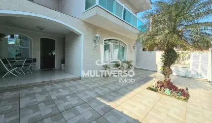 Casa isolada à venda na Aparecida
