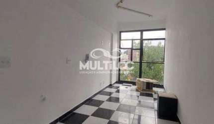 Sala Comercial para aluguel, no bairro Encruzilhada em Santos