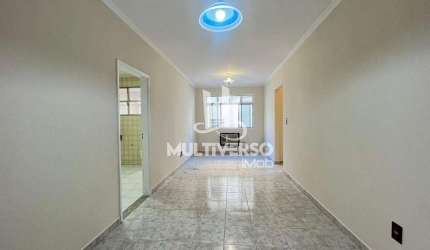 Apartamento 69m² - Pompeia - 1 quadra da praia. Portaria, elevador e garagem!