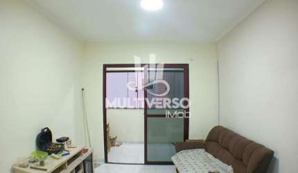 Apartamento Amplo de 2 dormitórios com Piscina
