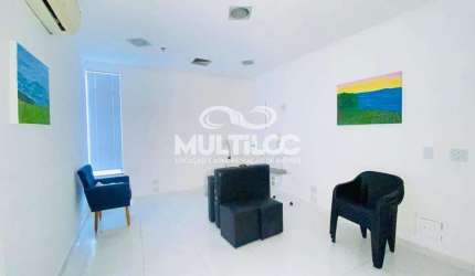 Sala Comercial para aluguel, no bairro Embaré em Santos