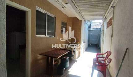 Casa à venda, 2 quartos no bairro Campo Grande em Santos