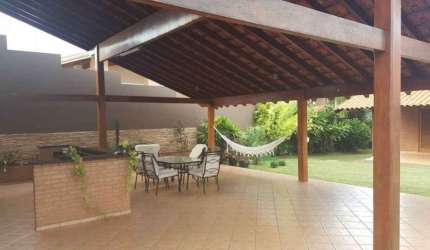 CASA EM CONDOMINÍO em Shangrilá, (Bauru) - SP