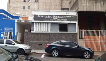 Prédio à venda no Centro, Bauru  por R$ 260.000