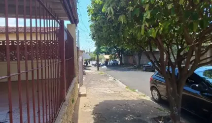 CASA em VILA INDUSTRIAL, (Bauru) - SP