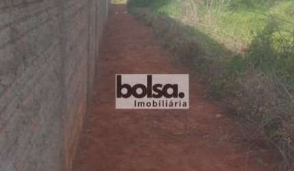 Casa no Vale do Igapó, em fase de acabamento, valor de $1.000.000,00, já terminada.